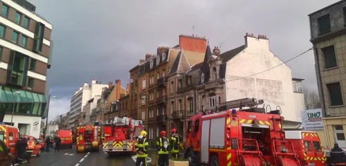 Charleville : incendie d'un immeuble avenue Leclerc.