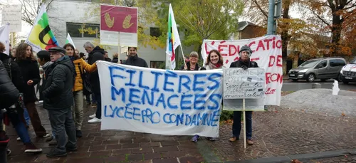 Les enseignants mobilisés dans les Ardennes