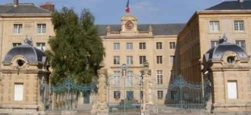 Charleville : manifestation interdite.