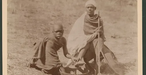 Trois photos potentiellement prises par Arthur Rimbaud en Ethiopie...