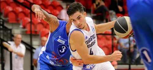 Basket : l'Etoile de Charleville dévoile une partie de son équipe