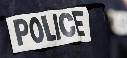 Charleville : voyeur et photographe.