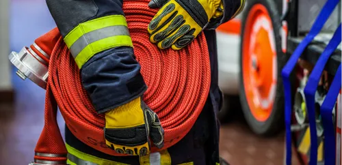 Un incendie ravage un bâtiment agricole à Doumely-Bégny