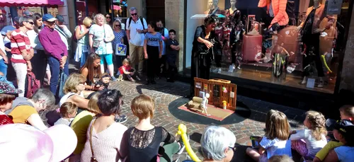 La foule au rendez-vous pour le premier week-end du festival des...