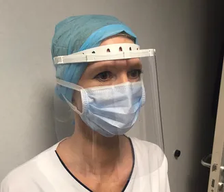 Des visières en 3D fabriquées dans les Ardennes