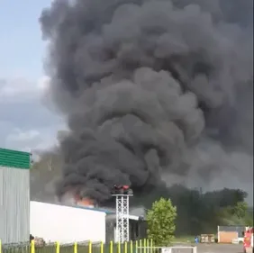 Incendie dans un magasin de quad à Vivier-au-Court