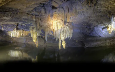 Derniers jours de vacances : (re)découvrez les Grottes de Han en...