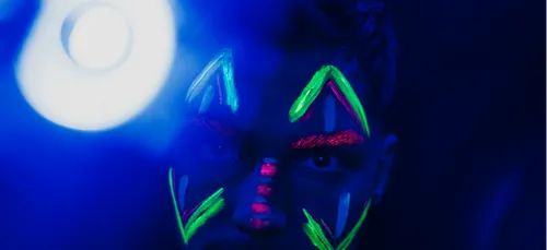 L'ASPTT Tennis Charleville organise une soirée tennis fluo ce samedi