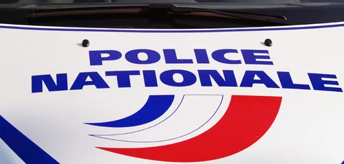 Charleville : contrôlé pour défaut de masque, il est trouvé en...