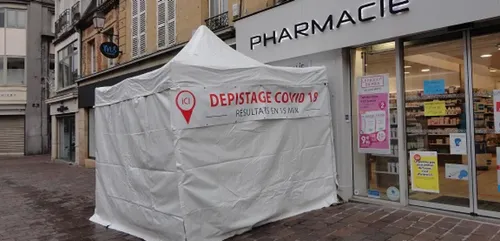 Covid-19 : des tests antigéniques proposés dans plusieurs...