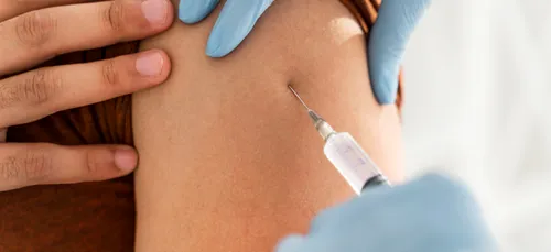 La campagne de vaccination contre le covid-19 débute ce jeudi dans...