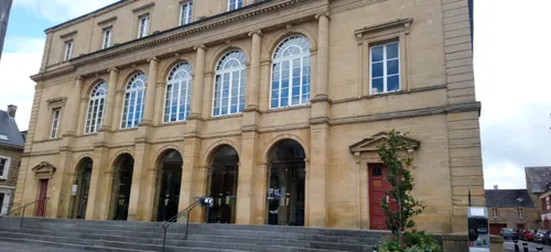 Le Théâtre de Charleville s'équipe d'une boucle magnétique