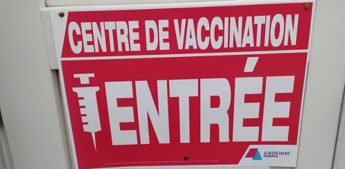 Covid-19 : la campagne de vaccination s'accélère dans les Ardennes...