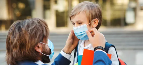 Covid-19 : des tests salivaires proposés à plus de 1 000 écoliers...