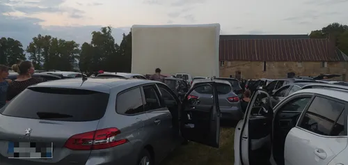 Vendresse : la Cassine projette "La Grande Vadrouille" sur écran...