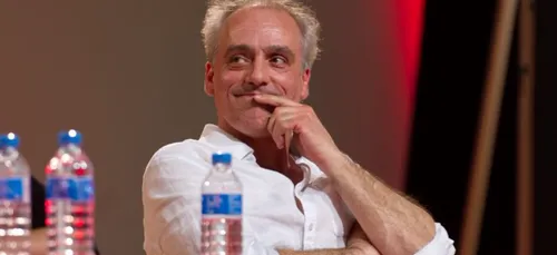 Philippe Poutou de passage à Alençon le 15 avril