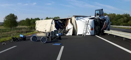 Un camion couché sur l’A28 à Alençon