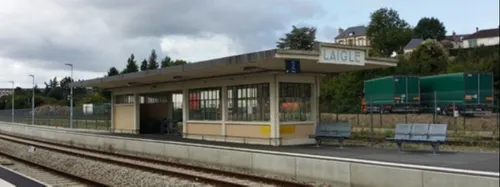 L’Aigle : appel aux volontaires pour retaper l’abri de la gare