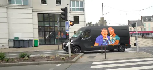 Deux Youtubeurs de passage au Mans