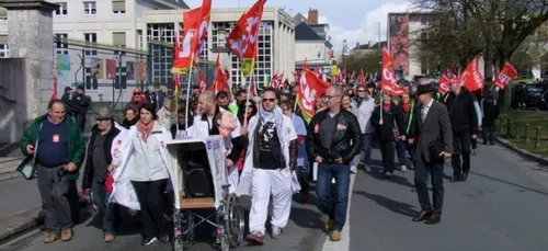 Loir-et-Cher : étudiants et retraités dans la rue