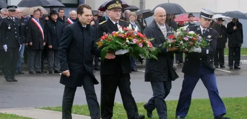 Mort d'Arnaud Beltrame : le recueillement à Blois