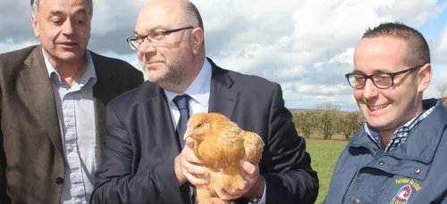 Stéphane Travert : Loué comme exemple