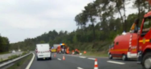 D323 : choc voiture contre scooter