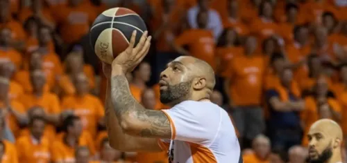 Playoffs : la démonstration collective du MSB