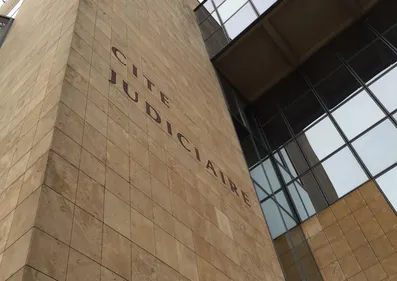 Il siphonne un poids-lourd : prison ferme