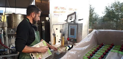 Un pressoir itinérant pour lutter contre le gaspillage