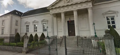 Ils tronçonnent un radar : six mois de prison avec sursis