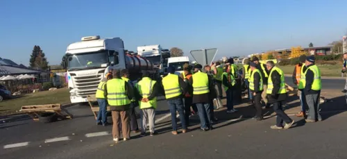 "Gilets jaunes" en Loir-et-Cher : plusieurs secteurs à éviter ce...