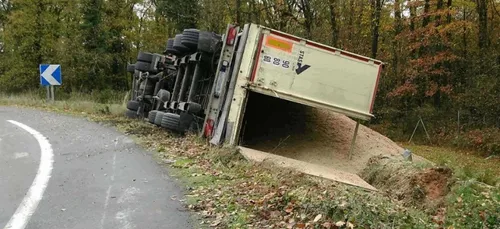 A28 : le camion se couche aux portes du Mans