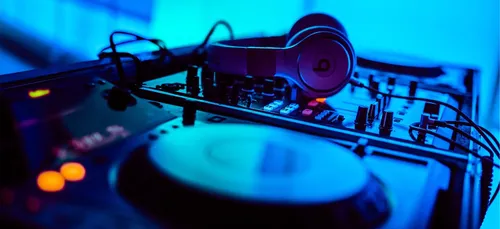 Sweet FM Fiesta Club : vendredi et samedi soir !