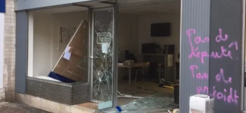 Au Mans, les locaux du député Pichereau mis à sac