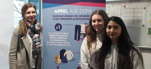 Des lycéens manceaux collectent des vêtements pour la cravate...