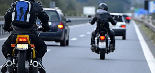 Motards, sur la route des 24 Heures, faites une pause à Alençon !