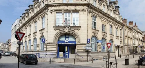 A Alençon, le carrefour de la Poste se refait une beauté