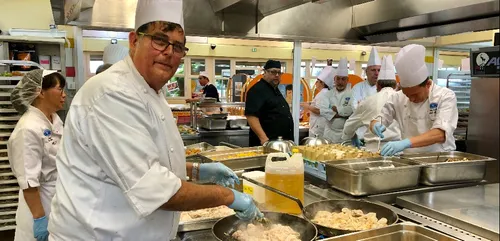 Sarthe : des grands chefs aux fourneaux du collège