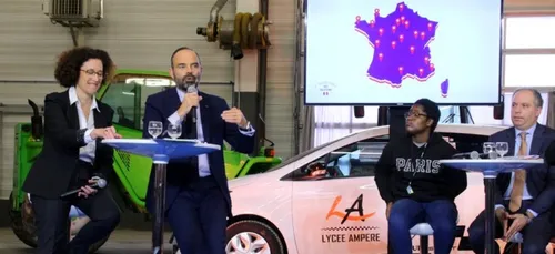 Edouard Philippe auprès de la "France des solutions"