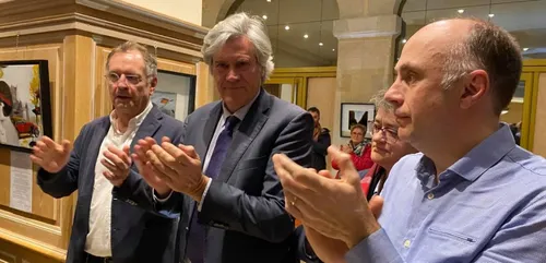 Municipales : Stéphane Le Foll en tête au Mans