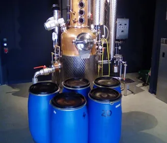 Des gels hydroalcooliques fabriqués avec de l’alcool sarthois