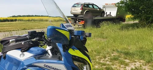 Dans le Perche, à 160 km/h sur une départementale