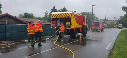 La sécurité civile de Nogent-le-Rotrou sur le front des inondations...