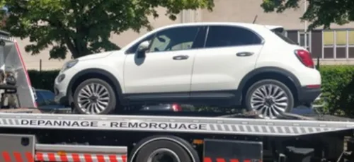 Près du Mans, à plus de 140 km/h sur la D20bis