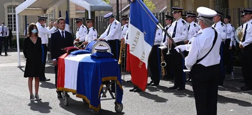 Le Mans : hommage national et légion d’honneur pour le policier tué...