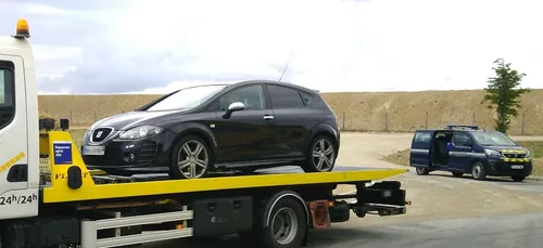 En Eure-et-Loir, à près de 150 km/h sur une route départementale