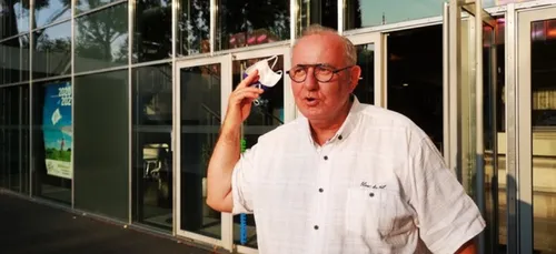 Retiré de la vie politique, et bien décidé à le rester ! Sauf si...