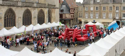 Alençon : le forum Toc3 investit le campus universitaire