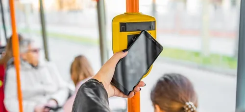 En Mayenne comme en Sarthe, les billets Aléop sur smartphone